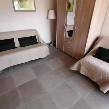 Appartement 2 Pieces Avec Parking Prive, A 600M Des Commerces * Le Grau-du-Roi