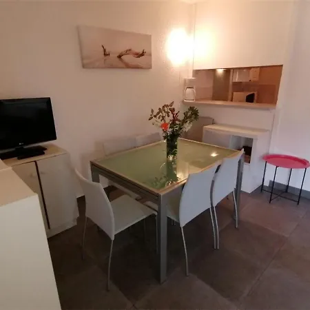 Appartement 2 Pieces Avec Parking Prive, A 600M Des Commerces Appartement